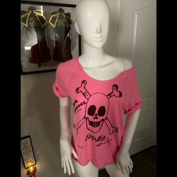 🆕💗JUNKFOOD VINTAGE EDDWIGE SKULL T💗🆕 - Picture 3 of 11